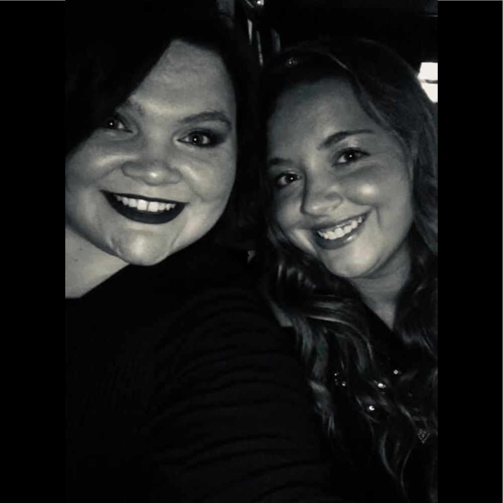 Meet your Posher, Leslie - Picture 14 of 16